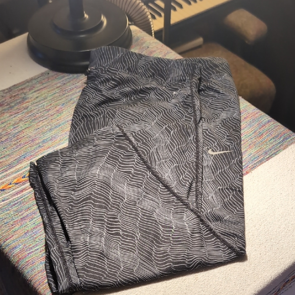 Nike Black & White Patterned Leggings
